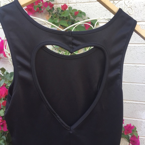 Wet Seal Black Peplum Top with Heart - Picture 2 of 6